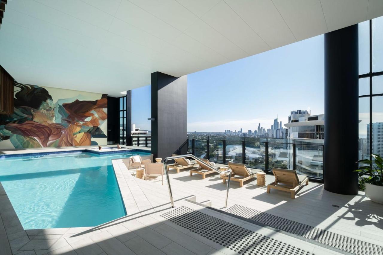 Apartment Luxury Casino In Broadbeach Island Gold Coast