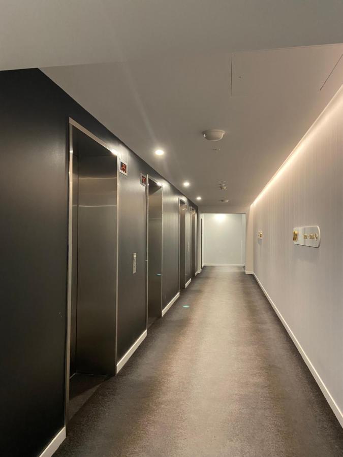 Luxury Casino In Broadbeach Island Apartment